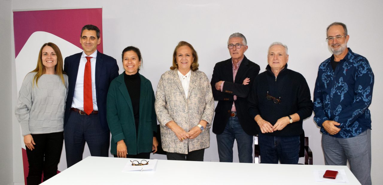 FOTO FIRMA FUNDACION PERSAN-PERIODISTAS SOLIDARIOS 3